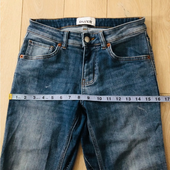 DU/ER Performance Stretch Light Wash Organic Cotton Blend Jeans Size 24x30 - Picture 5 of 13